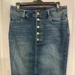 Banana Republic denim skirt